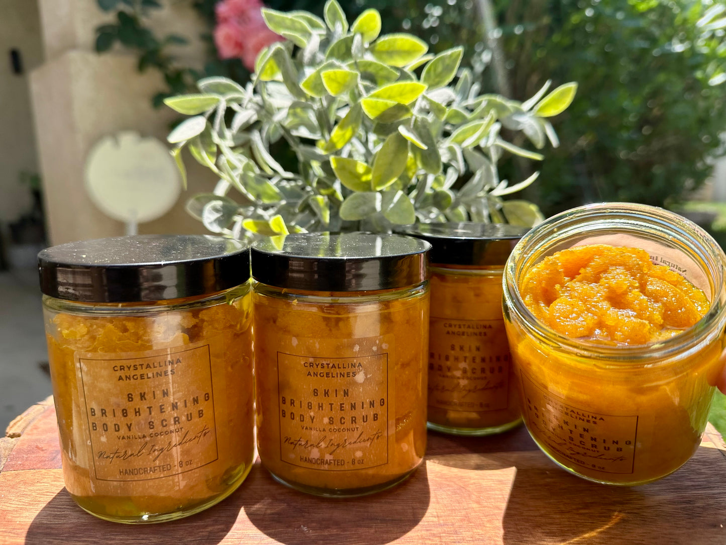 Skin brightening scrub 8 oz glass jar