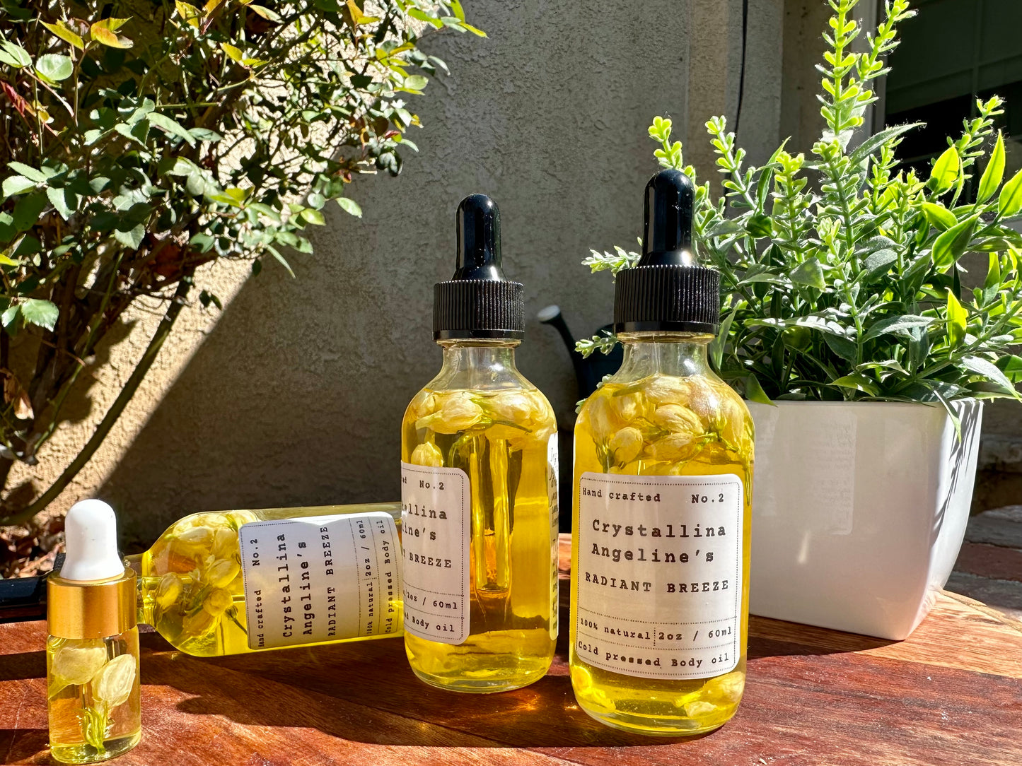 Radiant breeze body oil 2 oz